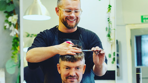 The Secret Hair Club ( Male Hair Replacement ) By Steven Andrews