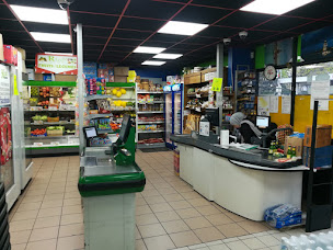 Photo n°7 de RIZE MARKET Vaulx / Bron à Vaulx-en-Velin (Supérette)