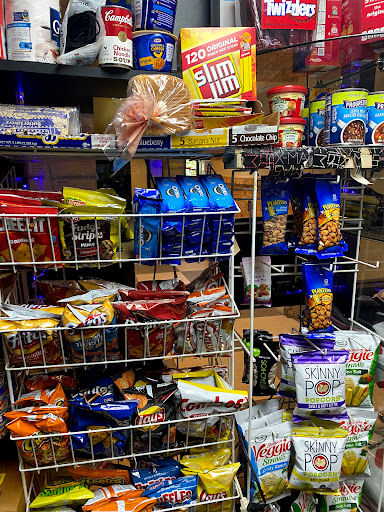 FOURM Gift Shop and Convenience Store - Thumbnail