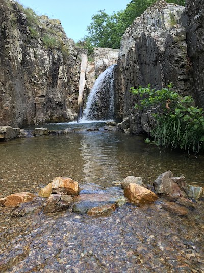 Cehennem Waterfalls