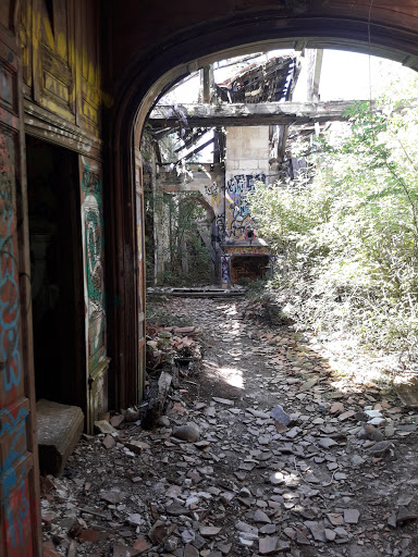 clozet Garden - Thumbnail