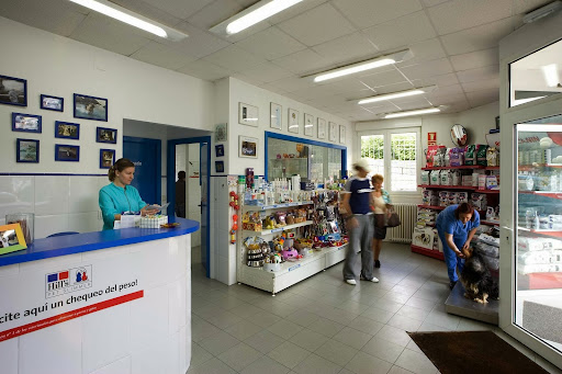 Clínica Veterinaria Terán – Cangas