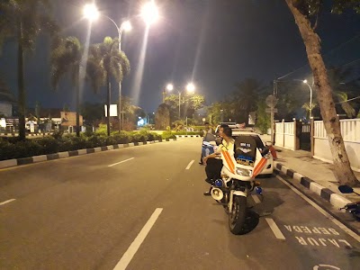 Photos of Bundaran Tugu Keris