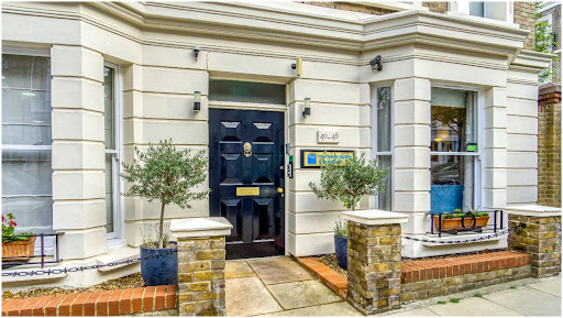 Nursing home in London: True Peace of Mind