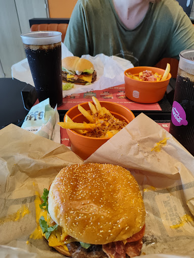 Photo 7 - Burger King
