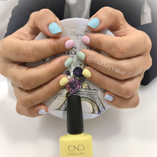 Naida y Vane - Centro de Estética - Thumbnail