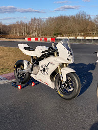 Photo n°11 de ART France - Mini GP à Capdenac-Gare (Magasin de motos)