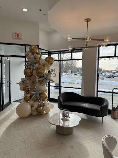 Lacquer Lounge - Visual