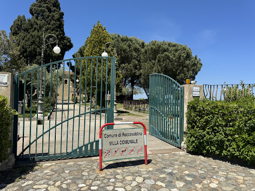 Villa Comunale con parco giochi - Thumbnail