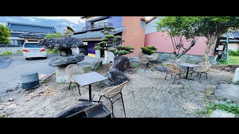 ပိုသဲ MYANMAR & ASIAN FOOD GARDEN