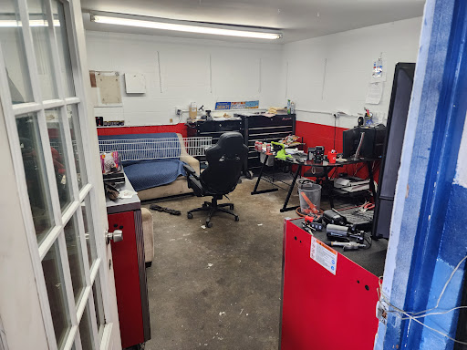 G & J Auto Repair Shop - Thumbnail