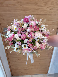 Photo n°12 de Camélia à Braine (Fleuriste)