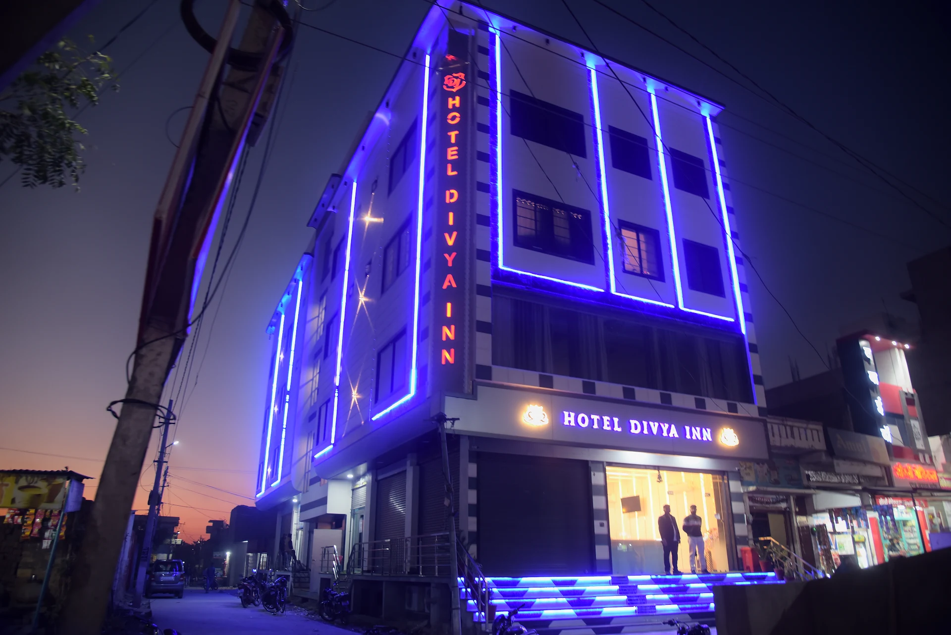 Hotel Divya Inn