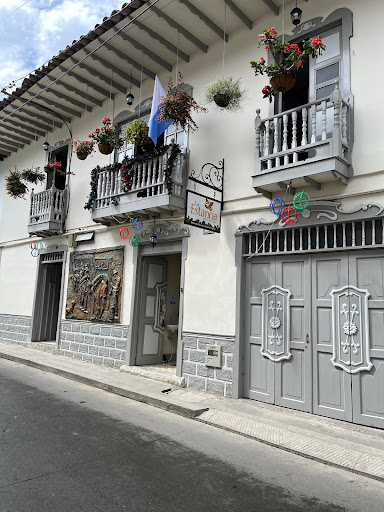 LA ESTANCIA HOTEL BOUTIQUE