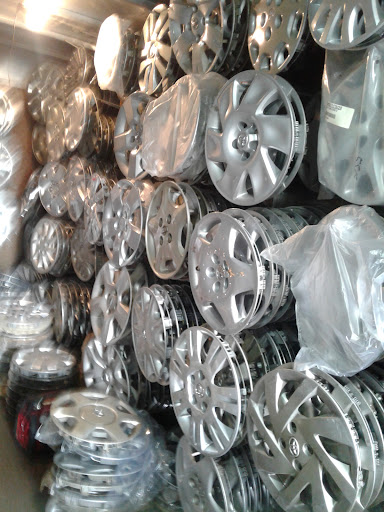 Hubcaps & Wheel Repair LLC Gallery - United States