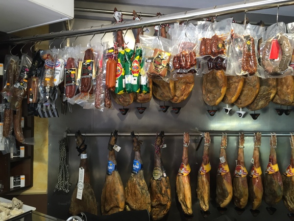 La Pilarica Delicatessen & Gourmet Almería