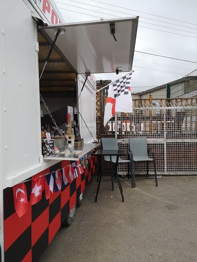 Potter's Pitstop - Visual