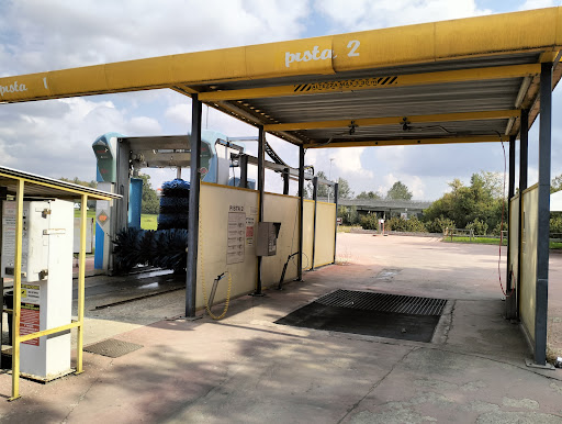Autolavaggio Self-service Spazzole Antigraffio Gonfiaggio Pneumatici