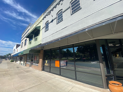 Nearly New Consignment - Visual