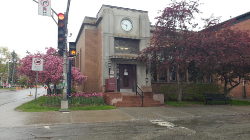 The Bibliotheque Lennoxville Library - Thumbnail