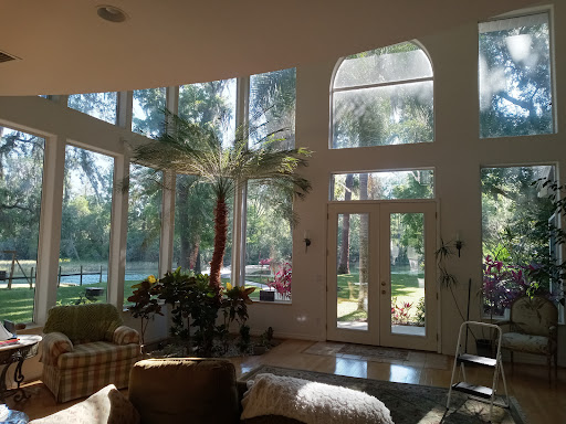 Glass Replacement. Pro - Visual