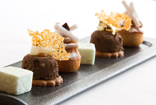 Le Castellane Restaurant - Younan Collection - Thumbnail