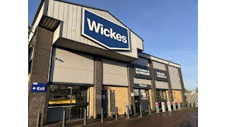 Wickes Hanworth