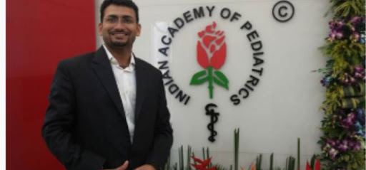 Dr. Mukesh Gupta – Allergy & Chest Expert