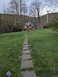 Photo n°8 de Les Zomes du Cap de Clos. Hébergement insolite , Chambre d’hôtes, gîtes, Jacuzzi, Piscine , lieu zen et tranquille à Cier-de-Rivière (Hôtel bien-être)
