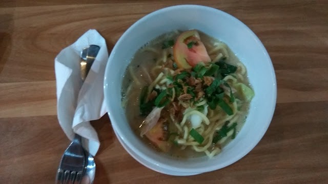 Lempuyangan Loko Cafe