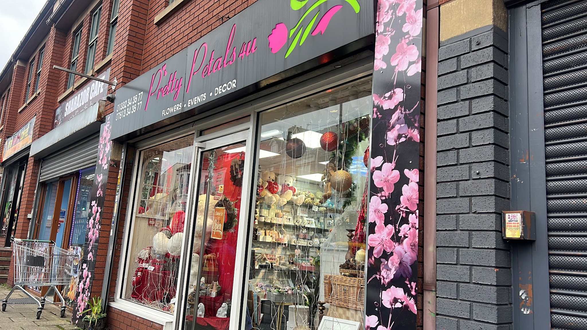 Pretty Petals 4 U - Derby Florist - Decorators - photo 1