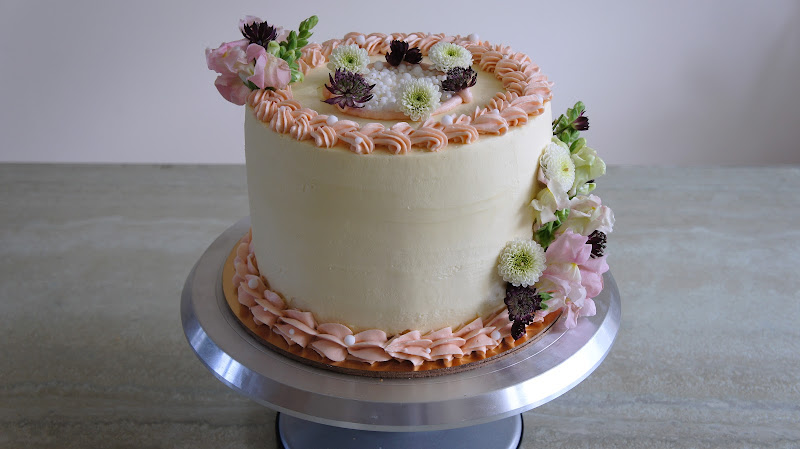 Savi's Delights - Eggless cakes and Indian sweets photo 2