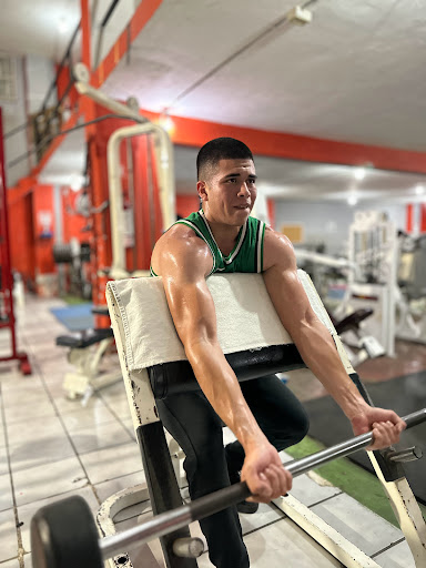 GIMNASIO UNO MAS