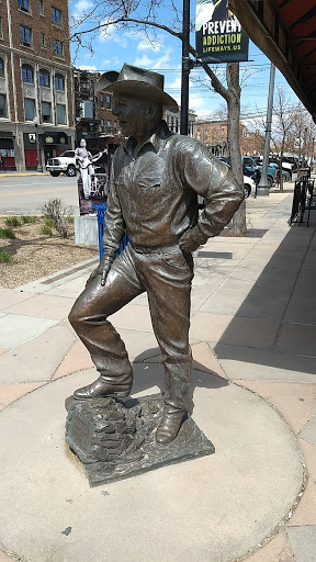President Ronald Reagan Statue