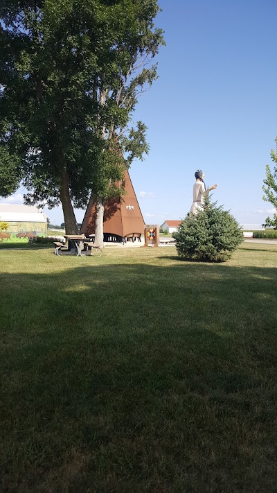 Pocahontas Roadside Statue and Teepee