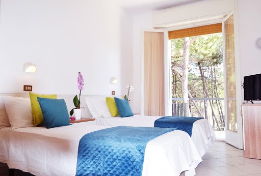 ELEFANTINO GREY - Your FAMILY Hotel! - Thumbnail