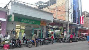 Tienda Interbank Ramón Castilla 2