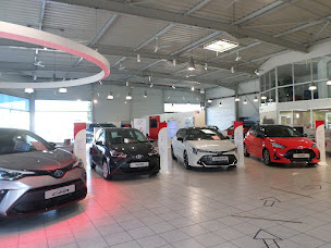 Photo n°1 de Toyota Groupe Degenève Bourg-en-Bresse à Montagnat (Vendeur de voitures d'occasion)