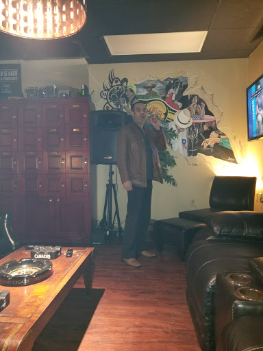 Gentlemen's Aroma Cigar & Lounge LLC - Thumbnail