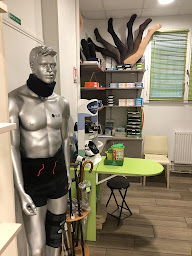 Photo n°6 de PHARMACIE DES DAMES à La Ville-aux-Dames (Pharmacie vétérinaire)