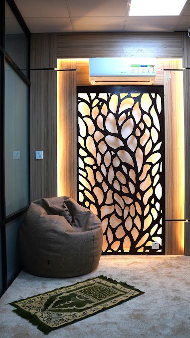 Af1qipoyfci5h 3cqfskb6auoiicqyvsop9eltfmk4g0=s677 K No