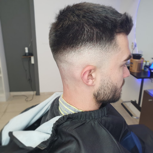 Barbershop monster - Thumbnail