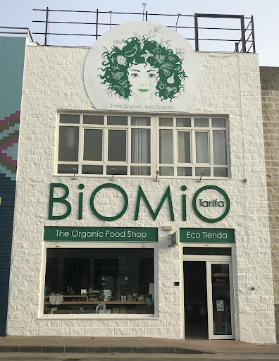 Biomio organic food store Logo