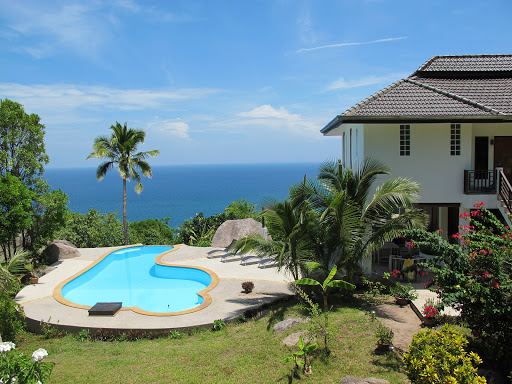 Sairee Sunset Luxury Villa