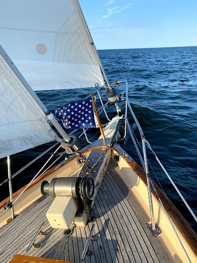 Greens Ledge Light