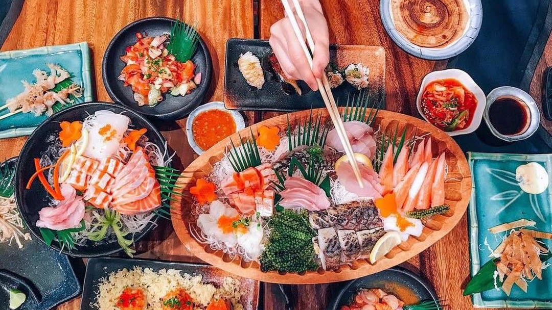 OKAMI SUSHI SRINAKARIN BUFFET - Japanese Delicatessen ใน เขต ประเวศ