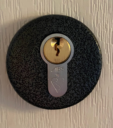 Eckory Locksmiths Paisley - Call Brendan - Thumbnail