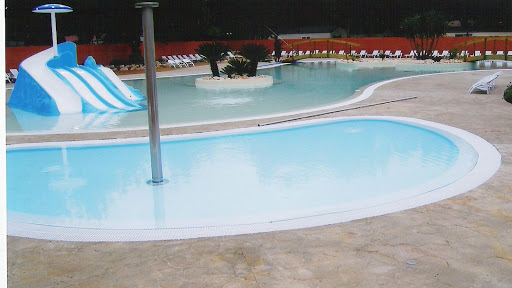 Photo de Poly Plastic