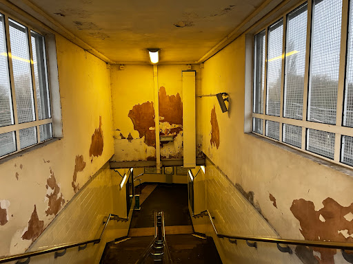Ruislip Gardens - Visual