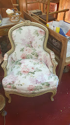 Photo n°8 de Village des Antiquaires à Benfeld (Magasin d'antiquités)